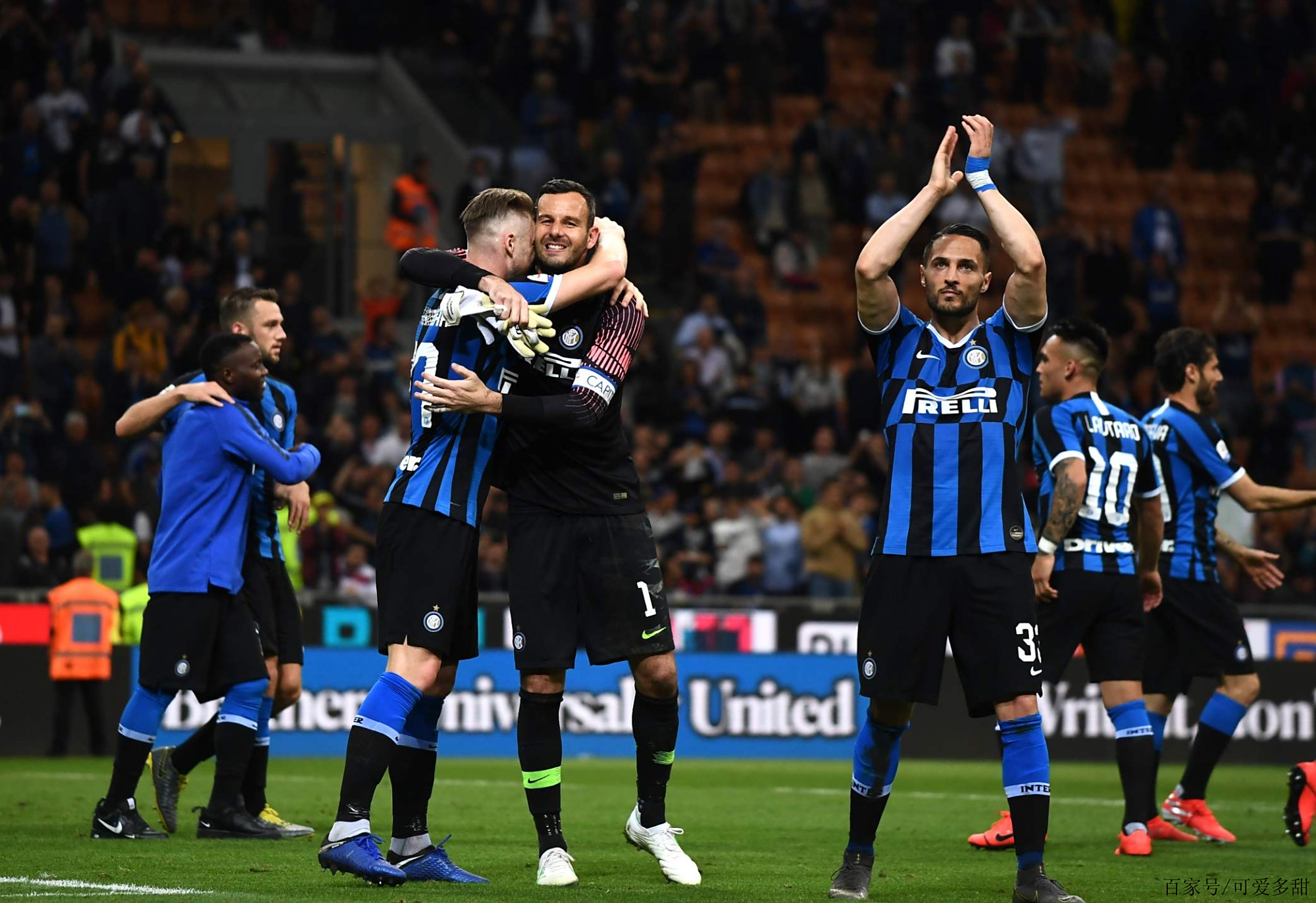 英雄联盟年度经典对局回顾