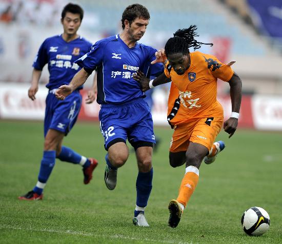 三方交易解析：湖人得“绿巨人”不亏，勇士获利明显，独行侠或吃亏