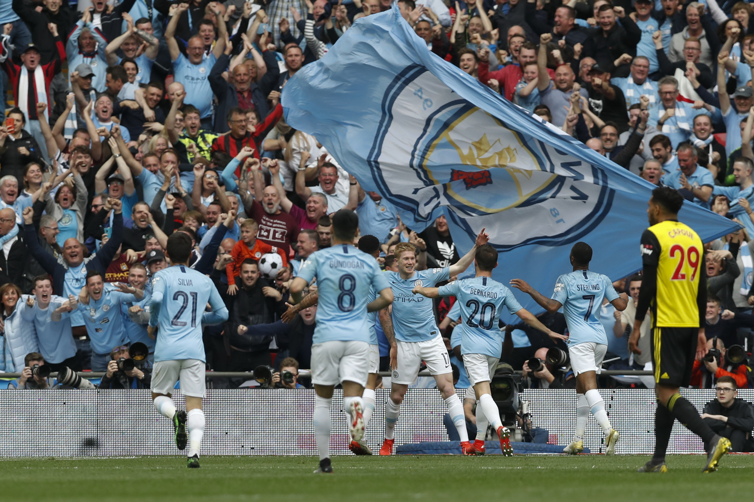 《星际战甲》新资料片助推Steam在线人数冲历史峰值