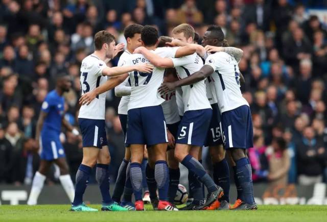 BLG2-1惊险击败WE，拿下7连胜！cube奥恩疯狂失误，WE痛失好局